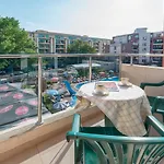Apartment Admiral Plaza *