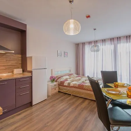 Admiral Plaza Σάνι Μπιτς