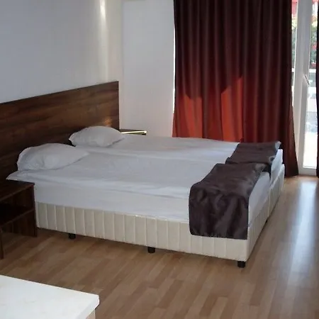 Apartman Admiral Plaza *