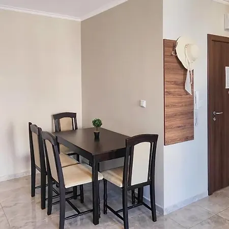 Admiral Plaza Apartment