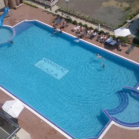 Admiral Plaza *
