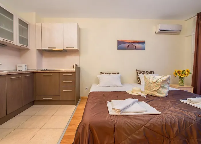 Apartment Admiral Plaza